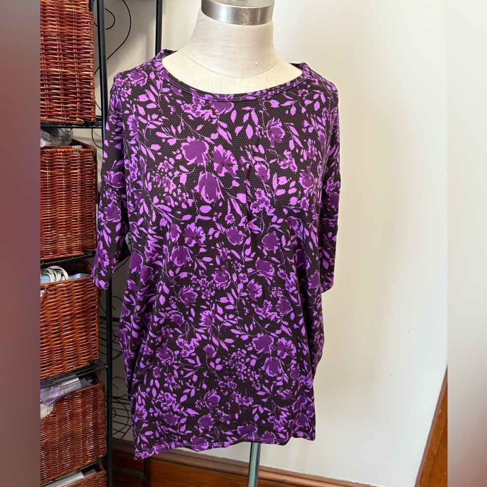Lularoe purple flower Irma tunic top xs NWT oversized